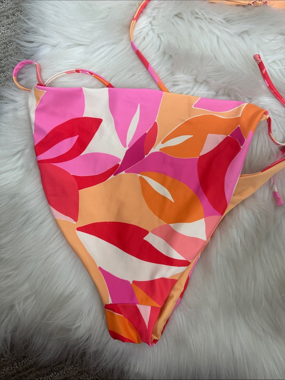 Jessica Simpson Triangle Bikini Set with Sheer Sarong - Pink, Orange, Cream M - Picture 3 of 8